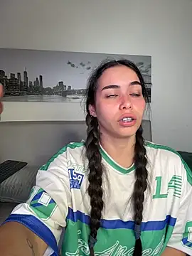 XXX chat uživo modela SophieRoyals