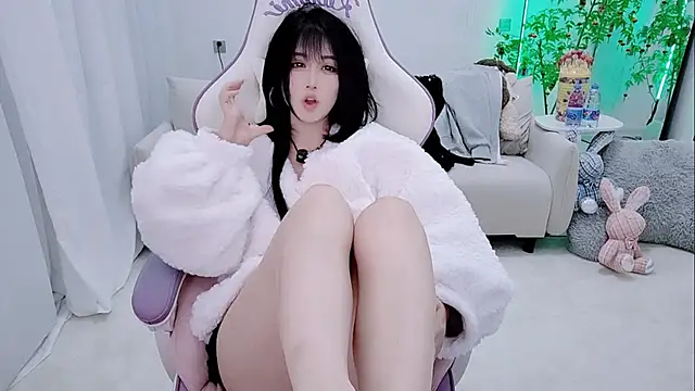 Chat +18 de Evangelin-e ao vivo