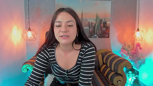 XXX chat uživo modela Dali_collin