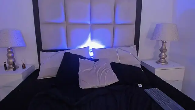 SussyFox élő XXX-chatje