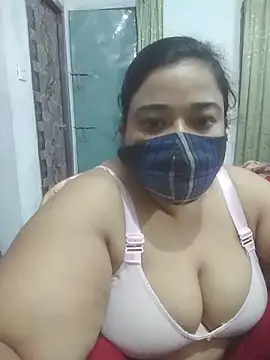 XXX chat uživo modela momo_loves