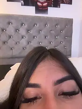 Pamela23x's Live XXX Chat