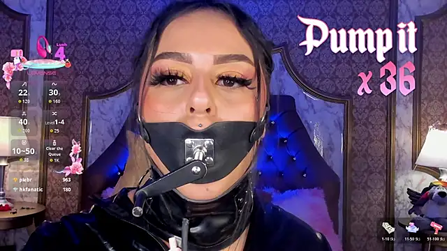 SoffiQueen Adlı Modelin Canlı XXX Sohbeti