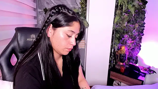 vela-kimm Live XXX Chat