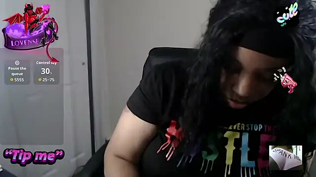 Chatroom XXX en direct de Sexymona1218