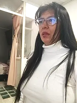 Chat XXX Live aisha_latina