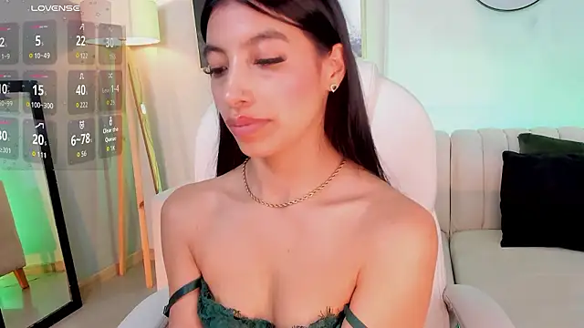 Tiffany_Low's Live XXX Chat