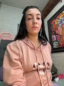 SALOME_KORLANDのライブXXXチャット