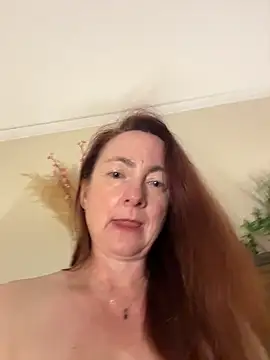 Živý XXX chat LouiseTswing