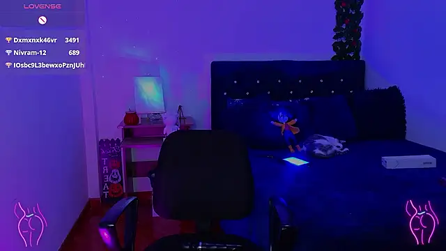 Pauilina 라이브 XXX 채팅