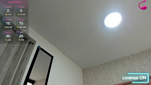 Barbara_fox__ Chat XXX in diretta