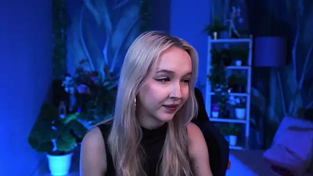 Chat +18 de MaoqiBeverly ao vivo