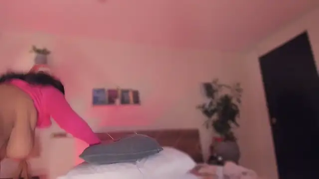 YariRose Chat XXX live