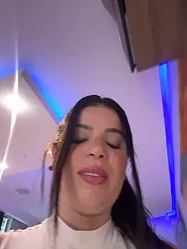 RafaellazのライブXXXチャット