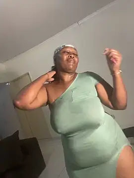 Cardiebae89のライブXXXチャット