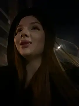 KrisMagnoly লাইভ XXX চ্যাট