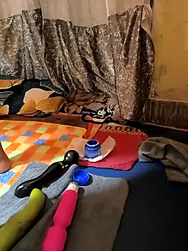 Hotty-Rani-Bhabi 现场XXX聊天