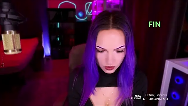 ml_milanaのライブXXXチャット