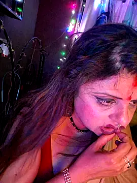 Chat XXX Live Maaya66