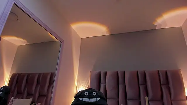 Chat +18 de NikyBrookss ao vivo