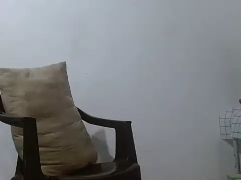 Larry-n-clouds – Naživo XXX chat