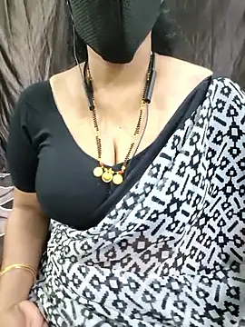 bhuvana_555 即時 XXX 聊天