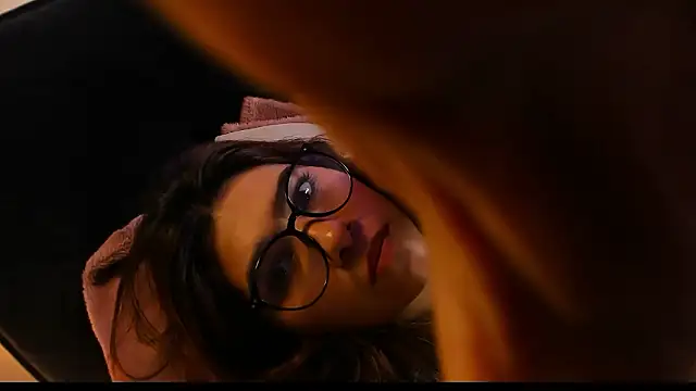 sara_doll77 Live XXX-chat