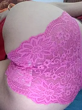 Haralushiaaa 网络视讯表演