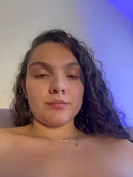 Eva_stark10のライブXXXチャ ット