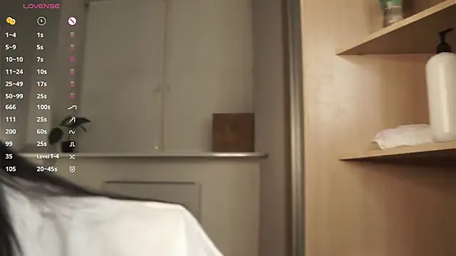 HannaHayles Show Webcam