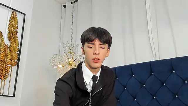 Chat +18 de AerumChae ao vivo