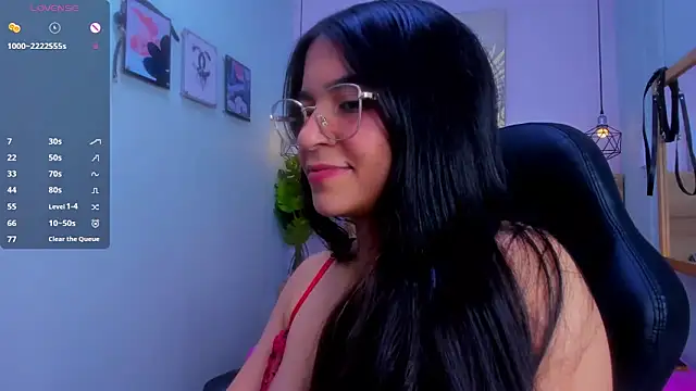 lalytulu99 élő XXX-chatje