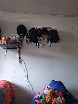 Dani-peggin Chat XXX in diretta