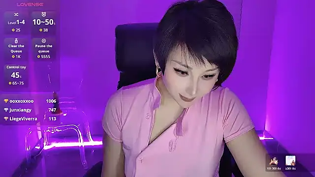 Jin_Jinn লাইভ XXX চ্যাট