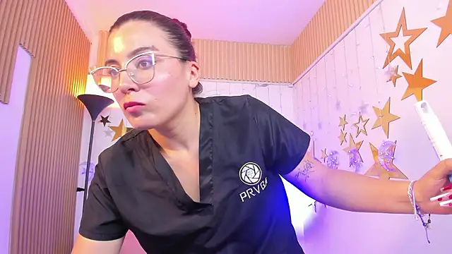 allison_mc Adlı Modelin Canlı XXX Sohbeti