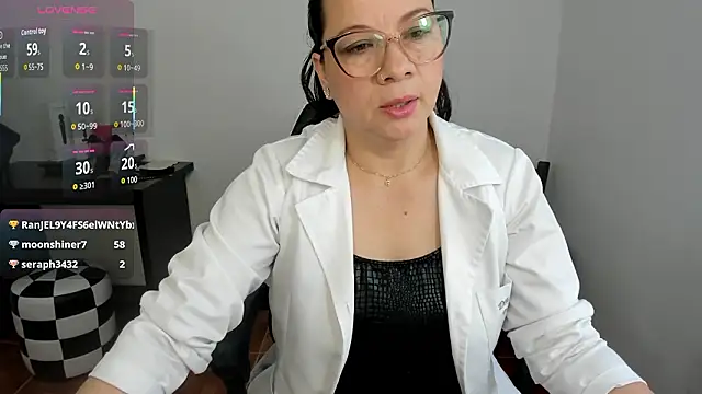 Sex-Psychology Adlı Modelin Canlı XXX Sohbeti