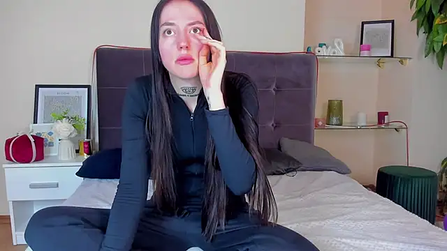 AdrianaCult's Live XXX Chat