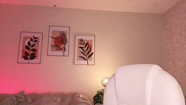 Chat XXX en directo de DahianaWalcott