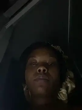 Dellah27 Chat XXX live