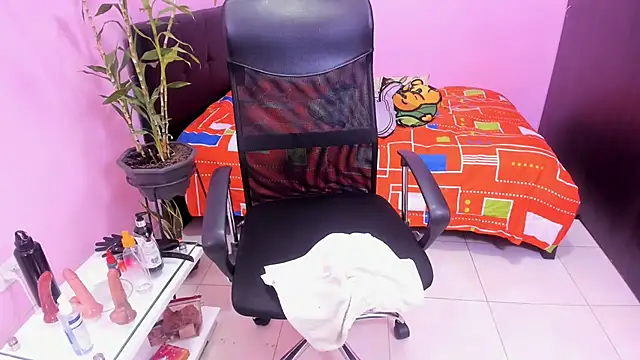 mature_dirty_squirt live XXX chat