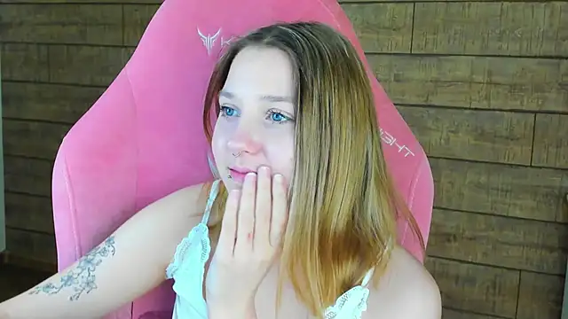 TinnaBurton 라이브 XXX 채팅