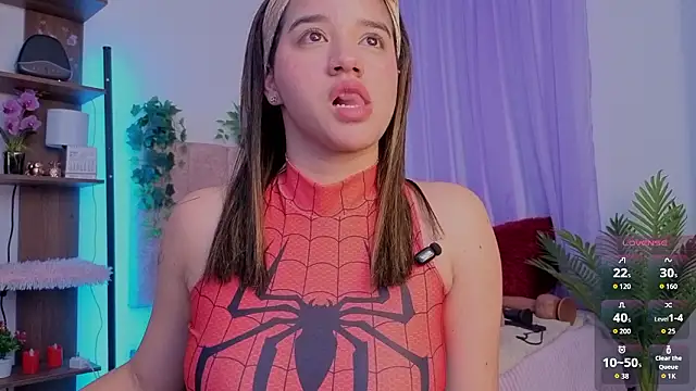 Онлайн чат XXX emilyrouxe