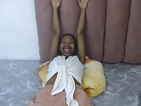 ScorpioBlue_ Adlı Modelin Canlı XXX Sohbeti