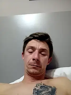 DlaNiej live XXX chat