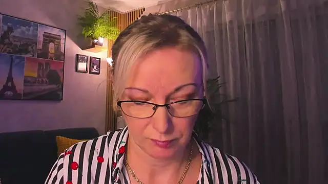 vanessa_chat Show Webcam