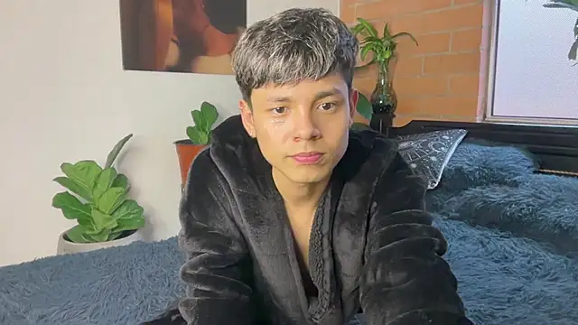 Andy_Belier23のライブXXXチャット