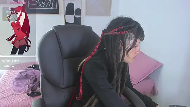 Czat XXX na żywo – _sharlotte777