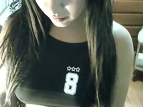 FallsForHerSmile – Naživo XXX chat