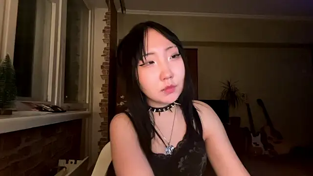 Yunananaa 现场XXX聊天