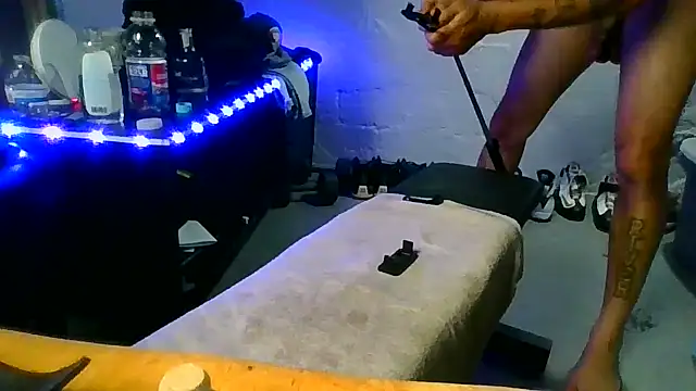 BigWayneBabyXXX 라이브 XXX 채팅